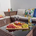Willa Moradia Sao Joao-spacious Beachfront