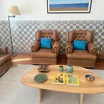 Moradia Sao Joao-spacious Beachfront Villa
