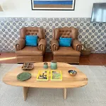 Villa Moradia Sao Joao-spacious Beachfront