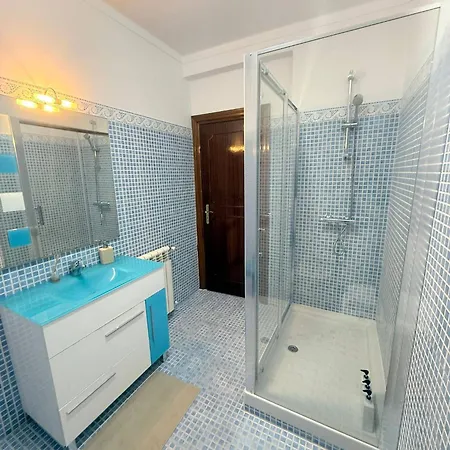 Vila Moradia Sao Joao-spacious Beachfront